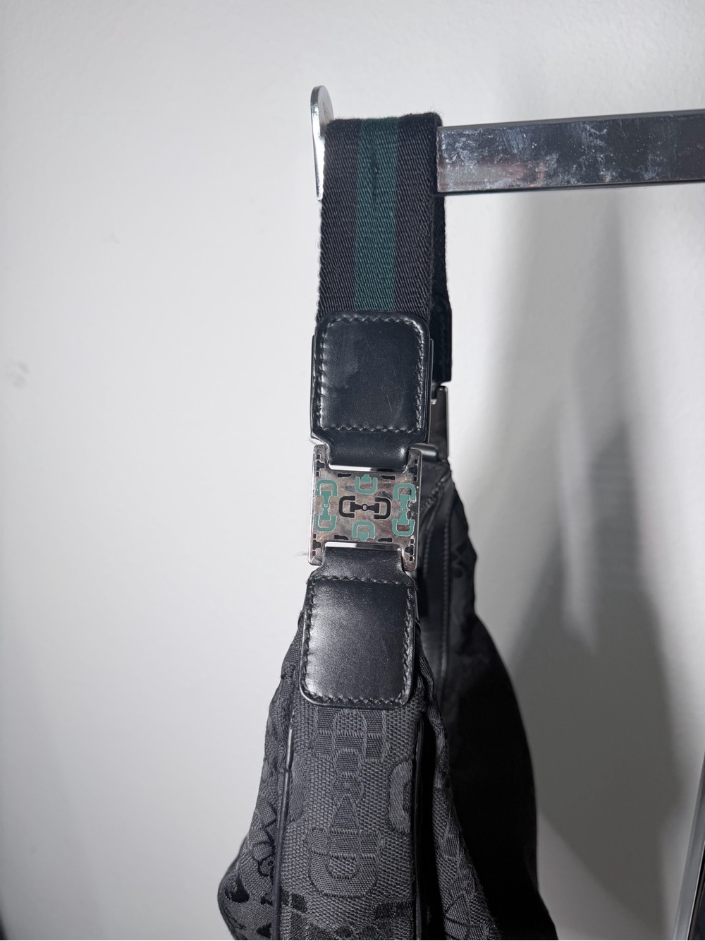 GUCCI Horsebit Pattern Canvas Black Shoulder Bag 211524 - Picture 5 of 16